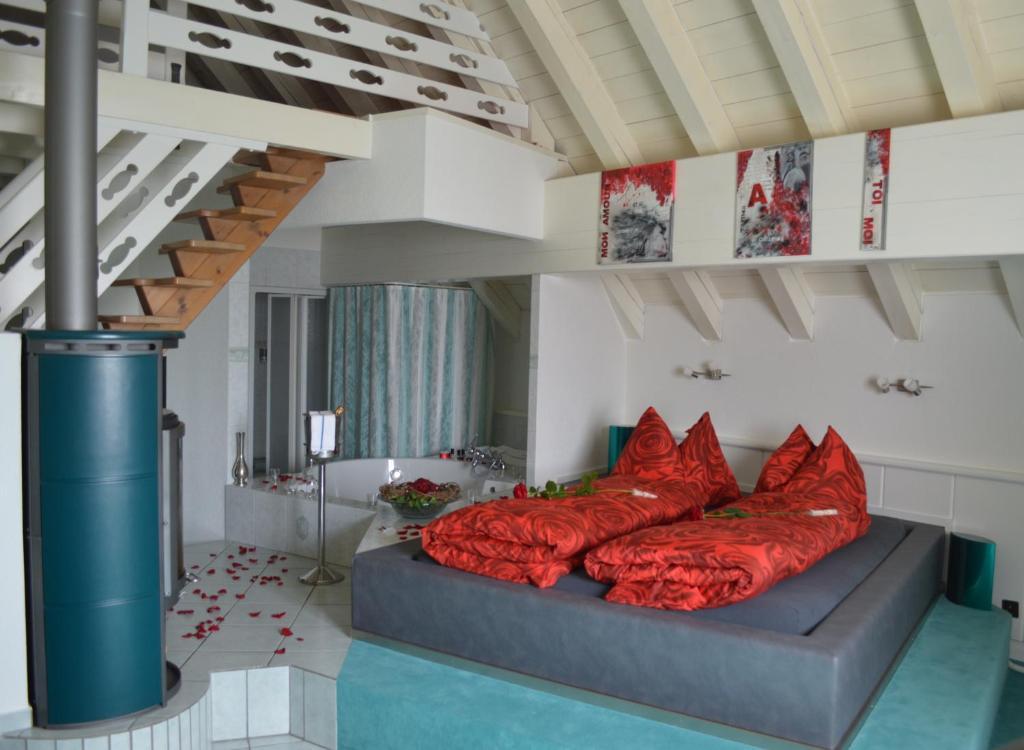 آرو Hotel Zum Kreuz الغرفة الصورة